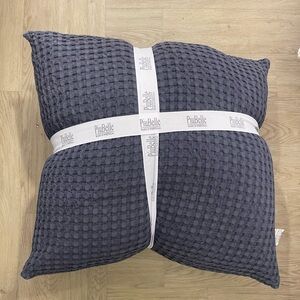 PIUBELLE MADE IN PORTUGAL Set Of 2 26x26 Decorative Pillows